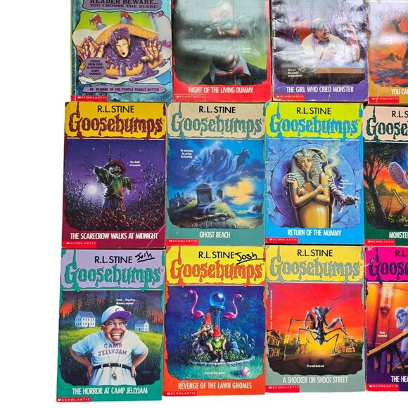 GOOSEBUMPS Book Lot RL Stine Paperback Spooky Scary Stories Goose Bumps Vintage - Picture 4 of 16
